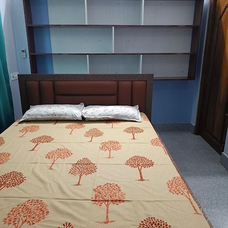 Ujjayanta Homestay Agartala Luaran gambar