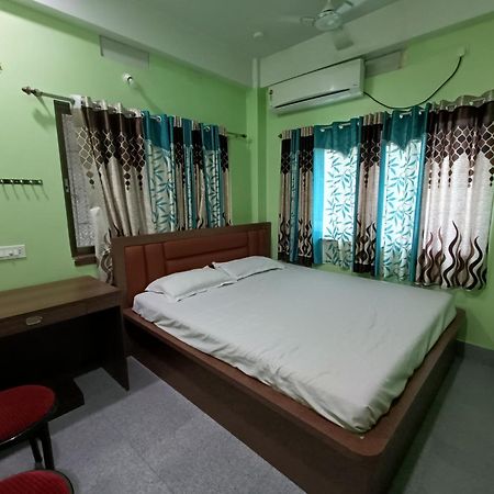 Ujjayanta Homestay Agartala Luaran gambar