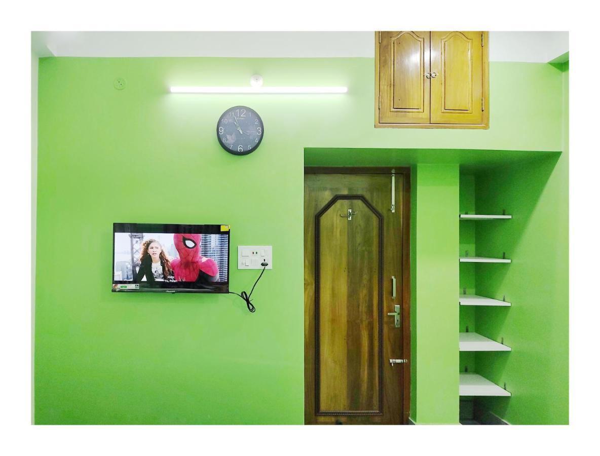 Ujjayanta Homestay Agartala Luaran gambar